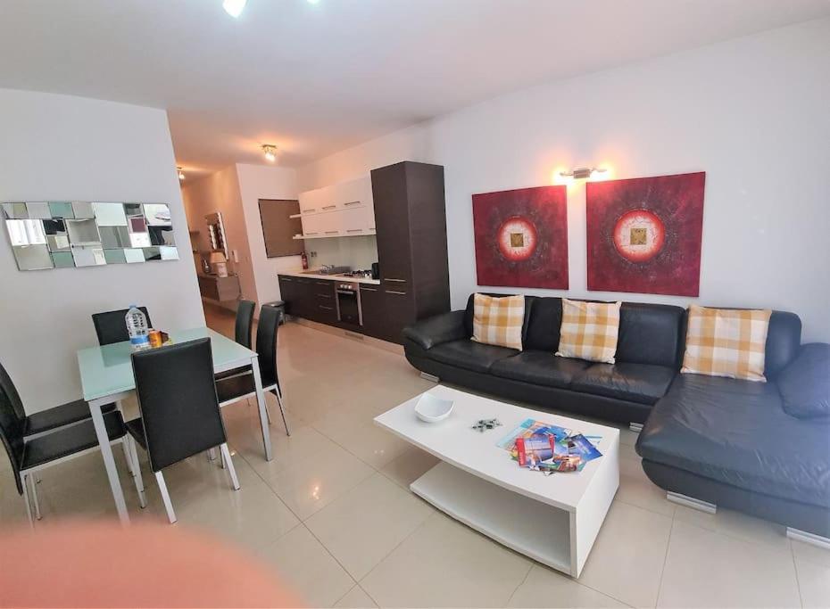 Belmonte Heights, Block I, Apartment 19 Слима Экстерьер фото